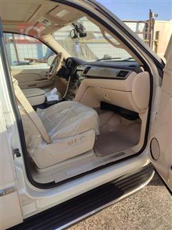 كاديلاك اسكاليد